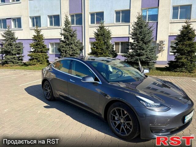 Сірий Тесла Модель 3, об'ємом двигуна 0.26 л та пробігом 56 тис. км за 16700 $, фото 1 на Automoto.ua