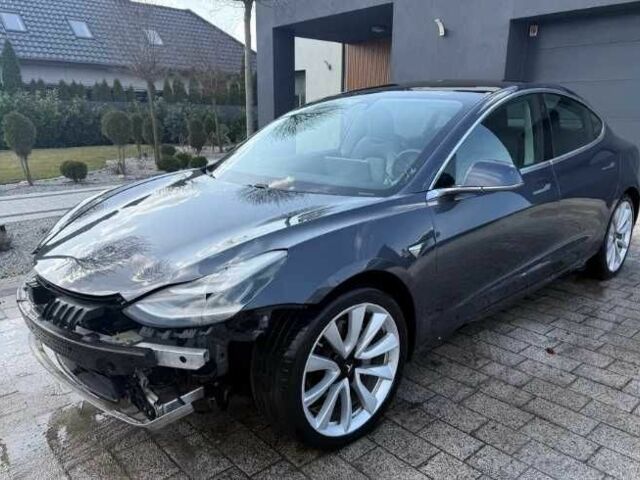 Сірий Тесла Модель 3, об'ємом двигуна 0 л та пробігом 57 тис. км за 11300 $, фото 1 на Automoto.ua
