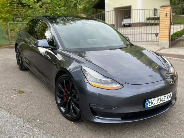Сірий Тесла Модель 3, об'ємом двигуна 0 л та пробігом 118 тис. км за 15300 $, фото 1 на Automoto.ua