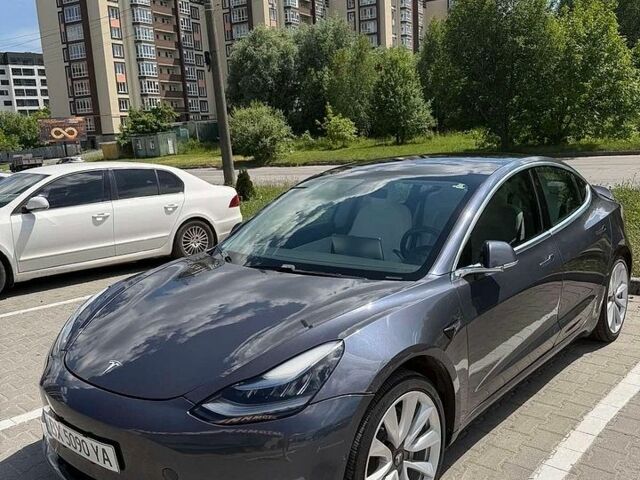 Серый Тесла Модель 3, объемом двигателя 0 л и пробегом 207 тыс. км за 14500 $, фото 1 на Automoto.ua