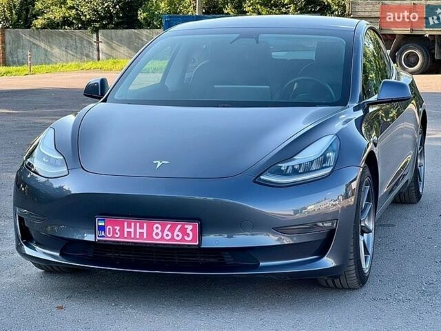 Сірий Тесла Модель 3, об'ємом двигуна 0 л та пробігом 72 тис. км за 15500 $, фото 1 на Automoto.ua