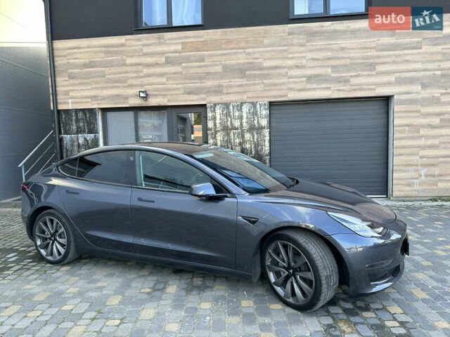 Сірий Тесла Модель 3, об'ємом двигуна 0 л та пробігом 16 тис. км за 22500 $, фото 1 на Automoto.ua