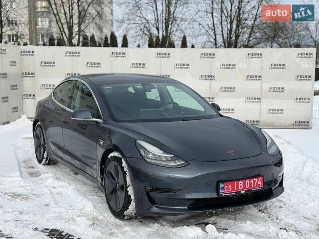 Серый Тесла Модель 3, объемом двигателя 0 л и пробегом 259 тыс. км за 12200 $, фото 1 на Automoto.ua