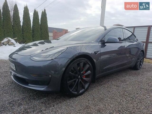 Серый Тесла Модель 3, объемом двигателя 0 л и пробегом 120 тыс. км за 19500 $, фото 1 на Automoto.ua