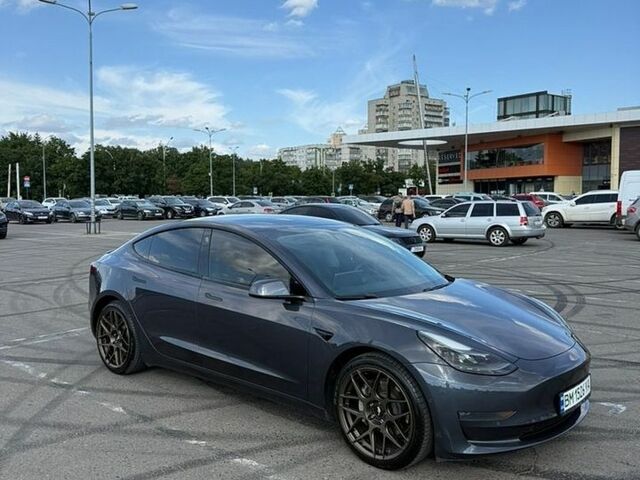 Сірий Тесла Модель 3, об'ємом двигуна 0 л та пробігом 85 тис. км за 20600 $, фото 1 на Automoto.ua