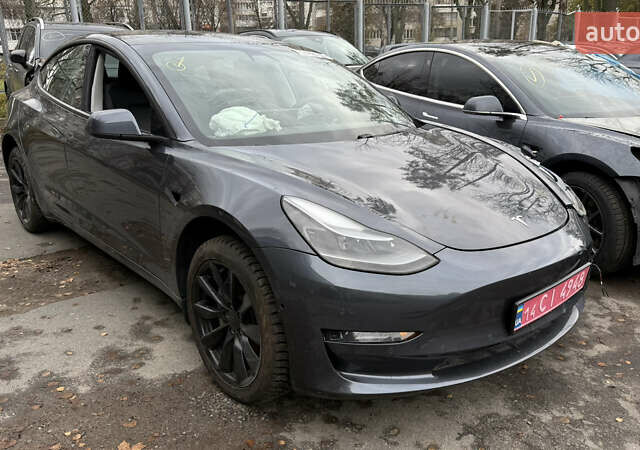 Сірий Тесла Модель 3, об'ємом двигуна 0 л та пробігом 57 тис. км за 13900 $, фото 1 на Automoto.ua