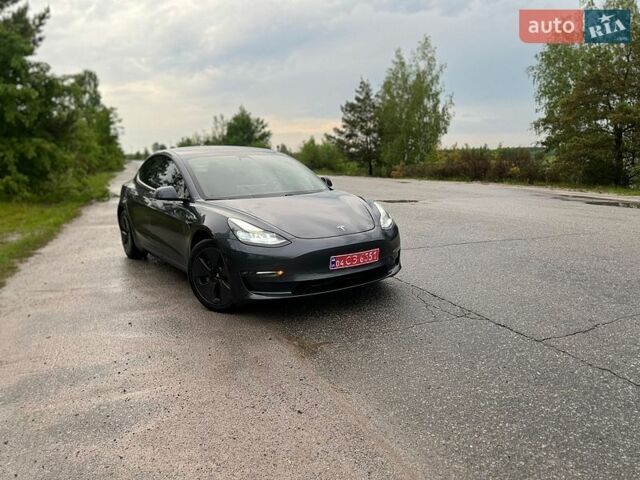 Сірий Тесла Модель 3, об'ємом двигуна 0 л та пробігом 125 тис. км за 17500 $, фото 1 на Automoto.ua