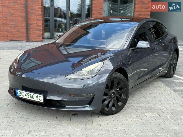 Сірий Тесла Модель 3, об'ємом двигуна 0 л та пробігом 63 тис. км за 19999 $, фото 1 на Automoto.ua