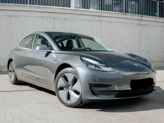 Серый Тесла Модель 3, объемом двигателя 0 л и пробегом 78 тыс. км за 11800 $, фото 1 на Automoto.ua