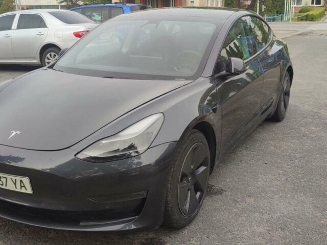 Сірий Тесла Модель 3, об'ємом двигуна 0 л та пробігом 47 тис. км за 22000 $, фото 1 на Automoto.ua