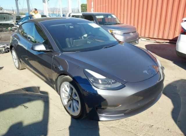 Сірий Тесла Модель 3, об'ємом двигуна 0 л та пробігом 70 тис. км за 9800 $, фото 1 на Automoto.ua