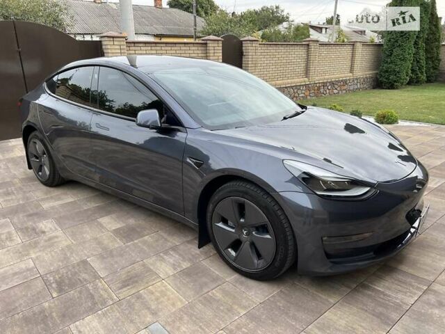 Сірий Тесла Модель 3, об'ємом двигуна 0 л та пробігом 50 тис. км за 31999 $, фото 1 на Automoto.ua
