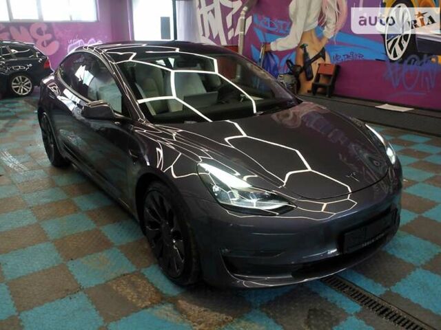 Сірий Тесла Модель 3, об'ємом двигуна 0 л та пробігом 57 тис. км за 32900 $, фото 1 на Automoto.ua