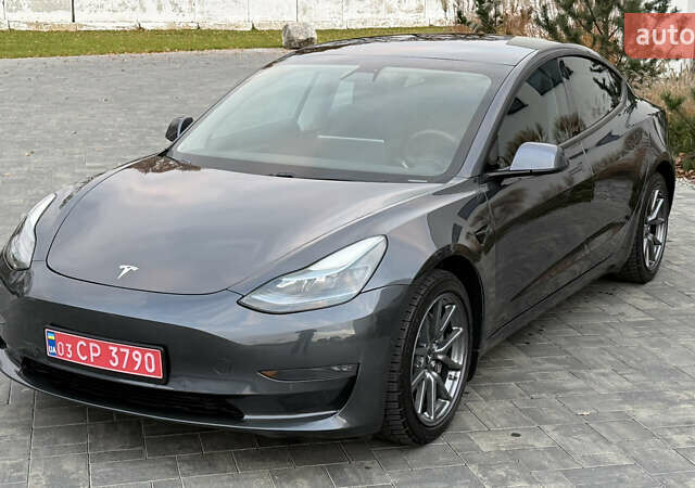 Сірий Тесла Модель 3, об'ємом двигуна 0 л та пробігом 79 тис. км за 19400 $, фото 1 на Automoto.ua