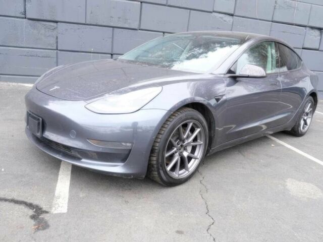 Сірий Тесла Модель 3, об'ємом двигуна 0 л та пробігом 16 тис. км за 9800 $, фото 1 на Automoto.ua