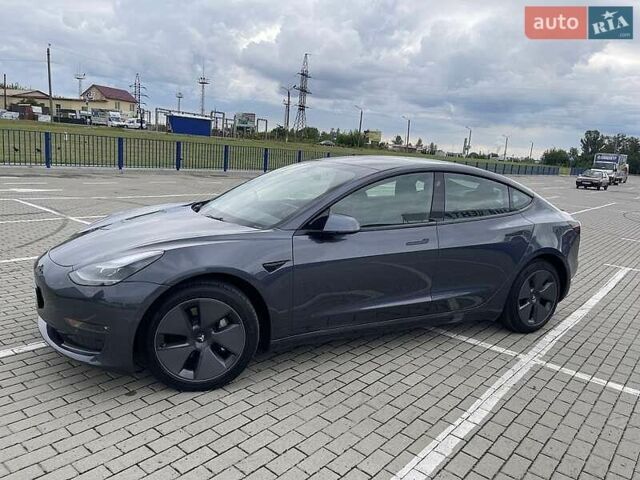 Серый Тесла Модель 3, объемом двигателя 0 л и пробегом 36 тыс. км за 16400 $, фото 1 на Automoto.ua