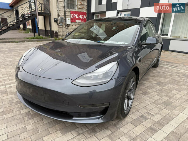 Сірий Тесла Модель 3, об'ємом двигуна 0 л та пробігом 41 тис. км за 24900 $, фото 1 на Automoto.ua