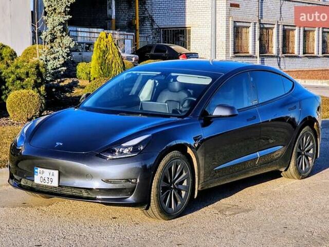Серый Тесла Модель 3, объемом двигателя 0 л и пробегом 69 тыс. км за 25500 $, фото 1 на Automoto.ua