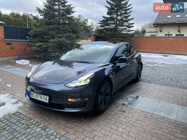 Серый Тесла Модель 3, объемом двигателя 0 л и пробегом 46 тыс. км за 19000 $, фото 1 на Automoto.ua