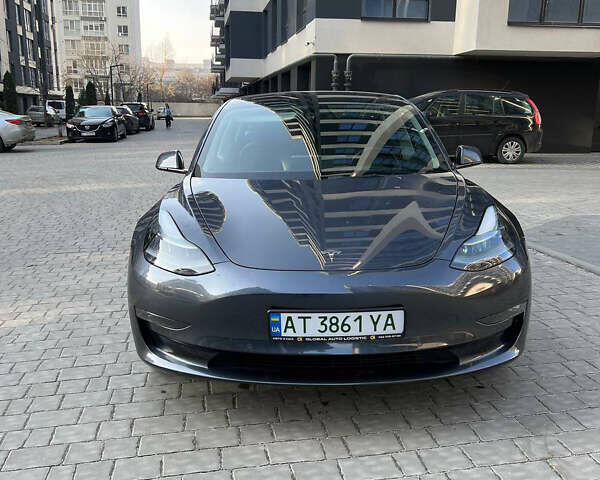 Сірий Тесла Модель 3, об'ємом двигуна 0 л та пробігом 47 тис. км за 22200 $, фото 1 на Automoto.ua