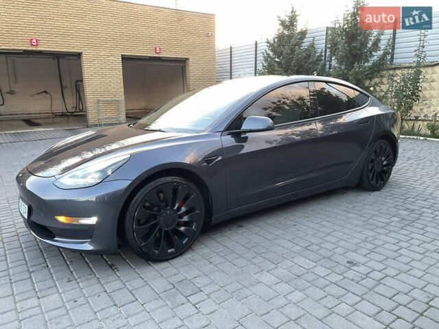 Сірий Тесла Модель 3, об'ємом двигуна 0 л та пробігом 80 тис. км за 24000 $, фото 1 на Automoto.ua