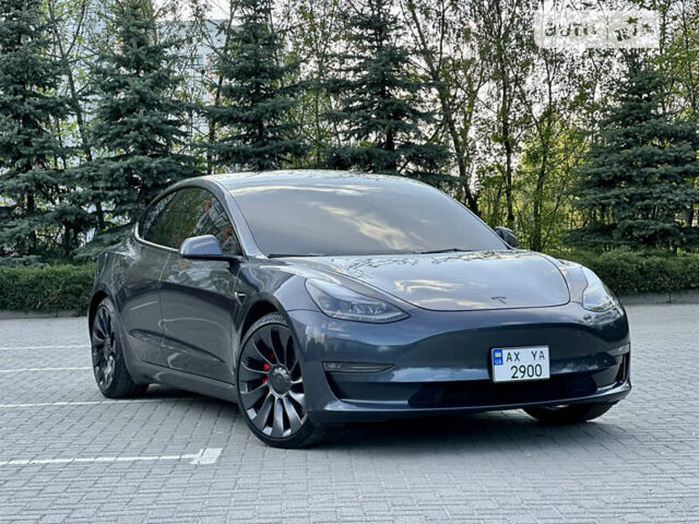 Сірий Тесла Модель 3, об'ємом двигуна 0 л та пробігом 17 тис. км за 31000 $, фото 1 на Automoto.ua