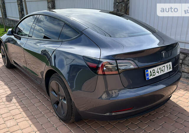 Сірий Тесла Модель 3, об'ємом двигуна 0 л та пробігом 10 тис. км за 31500 $, фото 1 на Automoto.ua