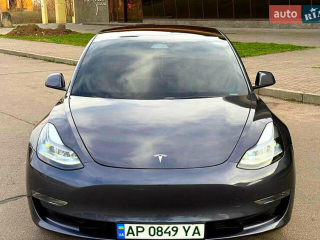Тесла Модель 3 2022 в Виннице на Automoto.ua Серый Тесла Модель 3, объемом двигателя 0 л и пробегом 92 тыс. км за 22000 $, фото 1 на Automoto.ua