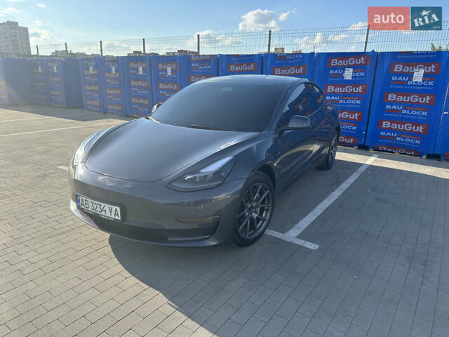 Сірий Тесла Модель 3, об'ємом двигуна 0 л та пробігом 8 тис. км за 21500 $, фото 1 на Automoto.ua