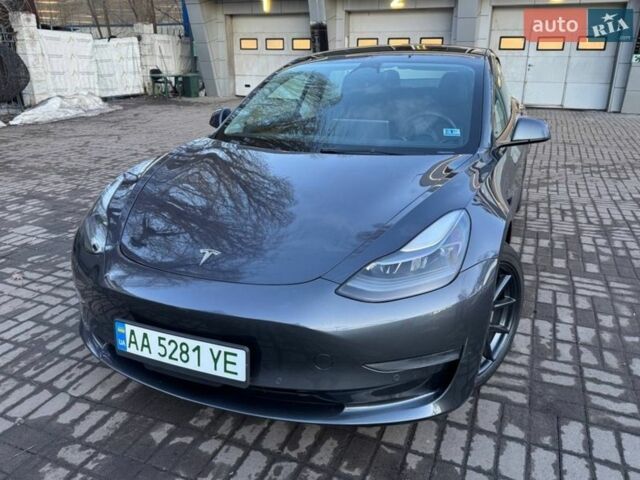 Сірий Тесла Модель 3, об'ємом двигуна 0 л та пробігом 46 тис. км за 15600 $, фото 1 на Automoto.ua