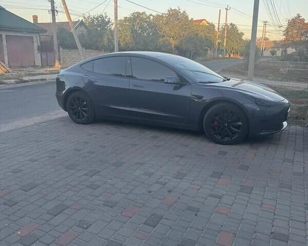 Сірий Тесла Модель 3, об'ємом двигуна 0 л та пробігом 35 тис. км за 25000 $, фото 1 на Automoto.ua