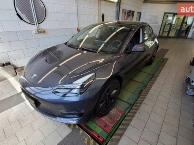 Сірий Тесла Модель 3, об'ємом двигуна 0 л та пробігом 181 тис. км за 16700 $, фото 1 на Automoto.ua