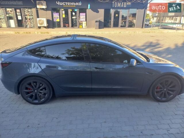 Сірий Тесла Модель 3, об'ємом двигуна 0 л та пробігом 130 тис. км за 22000 $, фото 1 на Automoto.ua