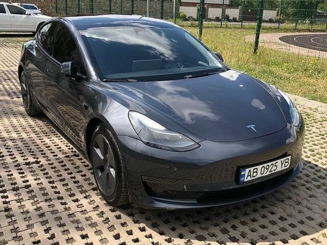 Серый Тесла Модель 3, объемом двигателя 0 л и пробегом 101 тыс. км за 25000 $, фото 1 на Automoto.ua