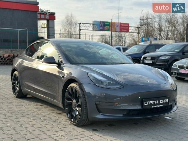 Серый Тесла Модель 3, объемом двигателя 0 л и пробегом 82 тыс. км за 24500 $, фото 1 на Automoto.ua