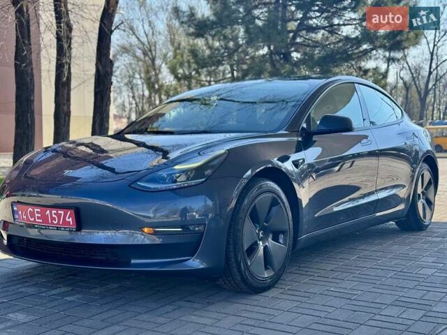 Сірий Тесла Модель 3, об'ємом двигуна 0 л та пробігом 64 тис. км за 21500 $, фото 1 на Automoto.ua