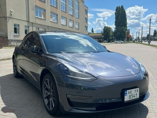Сірий Тесла Модель 3, об'ємом двигуна 0 л та пробігом 230 тис. км за 16900 $, фото 1 на Automoto.ua