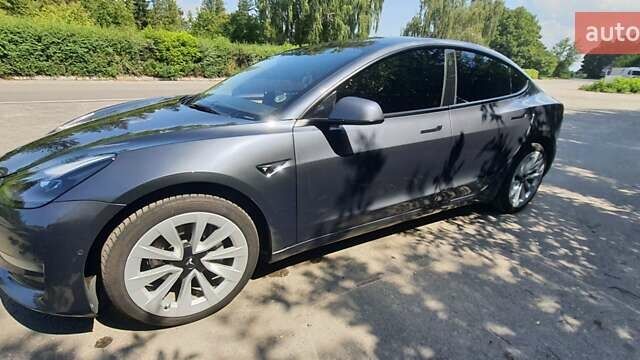 Сірий Тесла Модель 3, об'ємом двигуна 0 л та пробігом 135 тис. км за 21000 $, фото 1 на Automoto.ua
