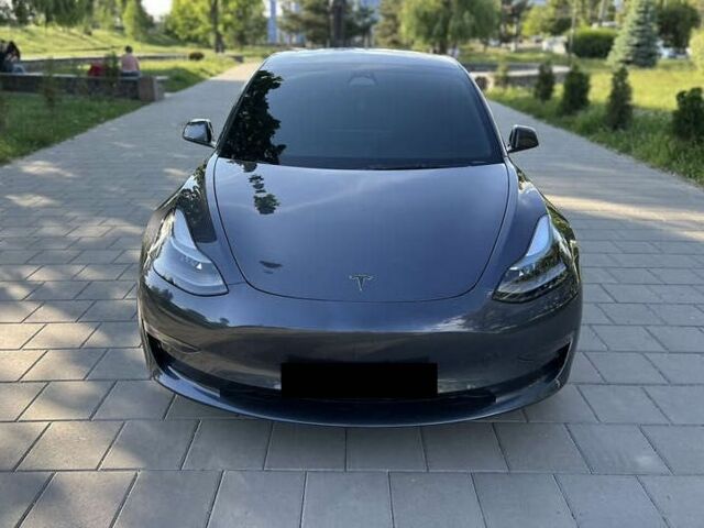 Сірий Тесла Модель 3, об'ємом двигуна 0 л та пробігом 28 тис. км за 18000 $, фото 1 на Automoto.ua