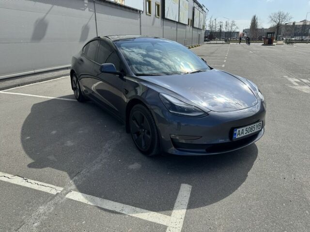 Сірий Тесла Модель 3, об'ємом двигуна 0 л та пробігом 39 тис. км за 23800 $, фото 1 на Automoto.ua