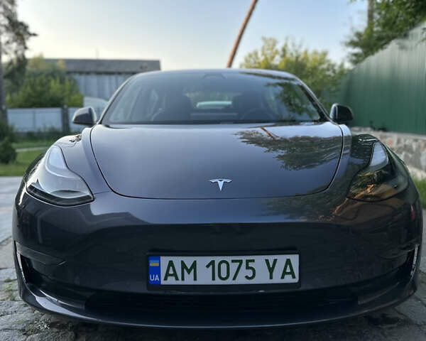 Сірий Тесла Модель 3, об'ємом двигуна 0 л та пробігом 5 тис. км за 27500 $, фото 1 на Automoto.ua