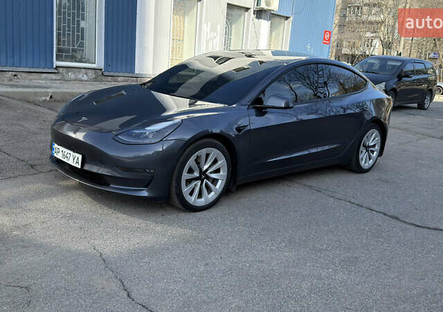 Сірий Тесла Модель 3, об'ємом двигуна 0 л та пробігом 88 тис. км за 18100 $, фото 1 на Automoto.ua