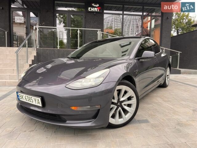 Сірий Тесла Модель 3, об'ємом двигуна 0 л та пробігом 142 тис. км за 20500 $, фото 1 на Automoto.ua