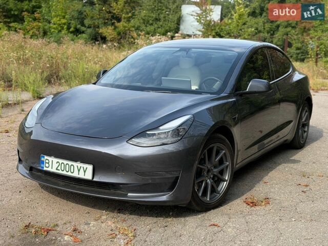 Сірий Тесла Модель 3, об'ємом двигуна 0 л та пробігом 60 тис. км за 16300 $, фото 1 на Automoto.ua