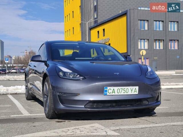 Сірий Тесла Модель 3, об'ємом двигуна 0 л та пробігом 69 тис. км за 23300 $, фото 1 на Automoto.ua