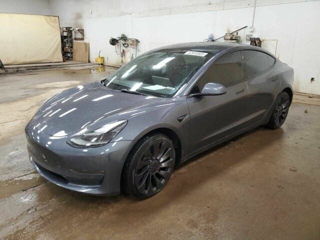 Серый Тесла Модель 3, объемом двигателя 0 л и пробегом 52 тыс. км за 7900 $, фото 1 на Automoto.ua