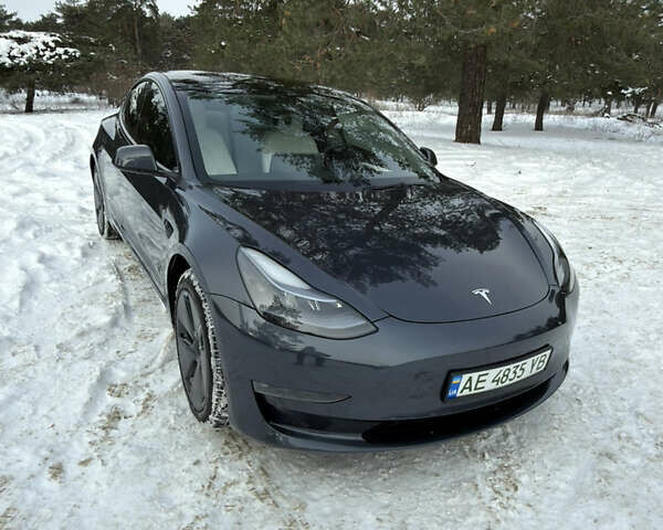Сірий Тесла Модель 3, об'ємом двигуна 0 л та пробігом 37 тис. км за 22500 $, фото 1 на Automoto.ua