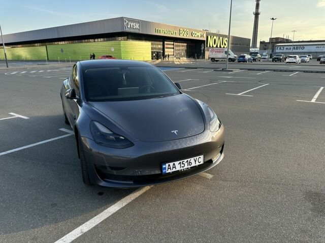 Сірий Тесла Модель 3, об'ємом двигуна 0 л та пробігом 28 тис. км за 23500 $, фото 1 на Automoto.ua