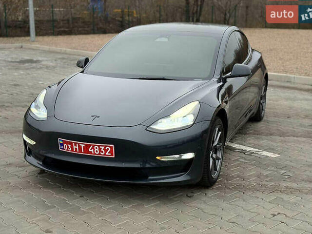 Сірий Тесла Модель 3, об'ємом двигуна 0 л та пробігом 126 тис. км за 20000 $, фото 1 на Automoto.ua