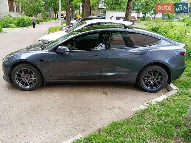 Серый Тесла Модель 3, объемом двигателя 0 л и пробегом 54 тыс. км за 25149 $, фото 1 на Automoto.ua